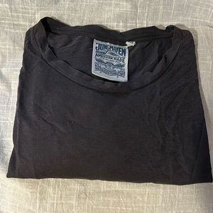 Long sleeve black jungmaven tee